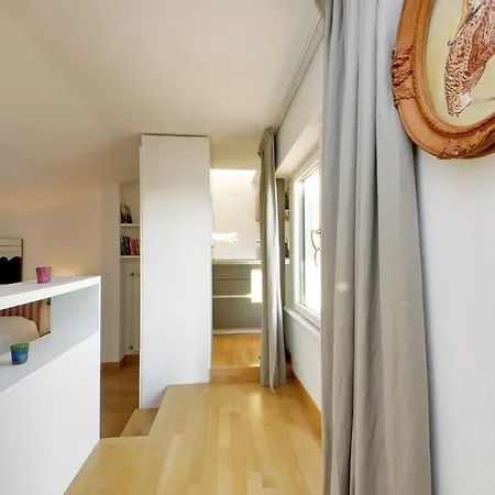 Beautiful Loft In Ponte Milvio With Terrace Rome