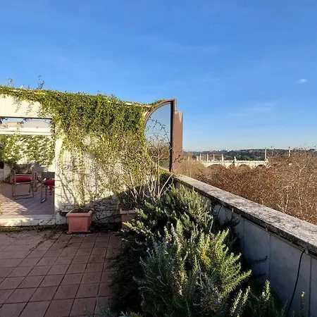 Beautiful Loft In Ponte Milvio With Terrace Apartment