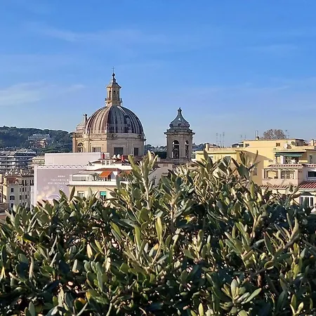 Beautiful Loft In Ponte Milvio With Terrace Rome