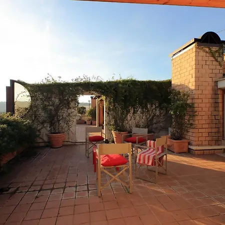 Beautiful Loft In Ponte Milvio With Terrace Apartment *