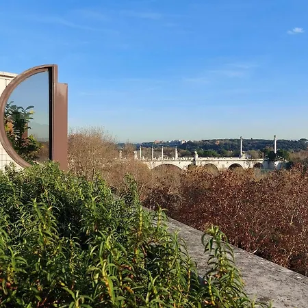 Beautiful Loft In Ponte Milvio With Terrace Apartment *