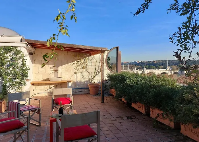 Beautiful Loft In Ponte Milvio With Terrace Apartment