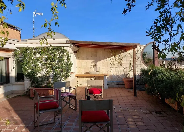 Beautiful Loft In Ponte Milvio With Terrace Apartment