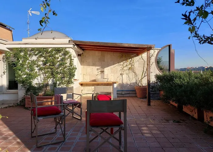 Beautiful Loft In Ponte Milvio With Terrace Apartment *