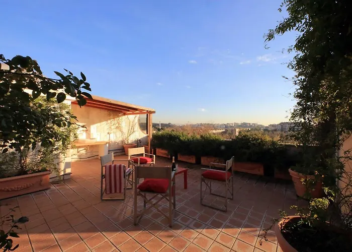 Beautiful Loft In Ponte Milvio With Terrace Apartment