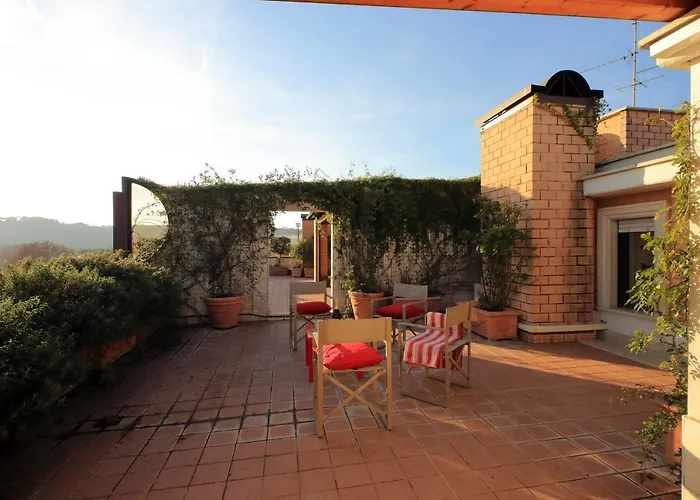 Beautiful Loft In Ponte Milvio With Terrace Apartment *